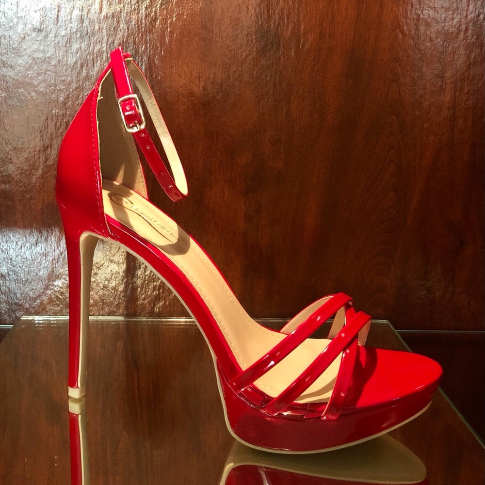 Shoes - Picture 2 of 4